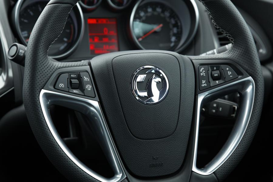  Vauxhall Astra VXR 2012 года  (фото 181 из 274)